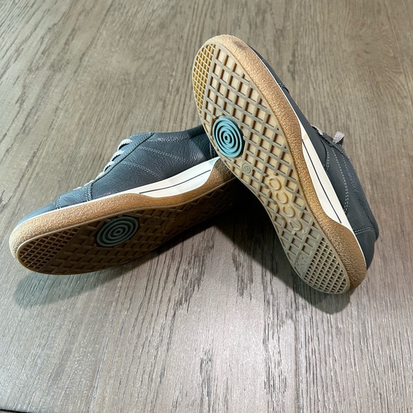 ECCO Chase Women’s Gray Leather Casual Comfort Sneakers Size 37 (6-6.5) - Picture 10 of 11